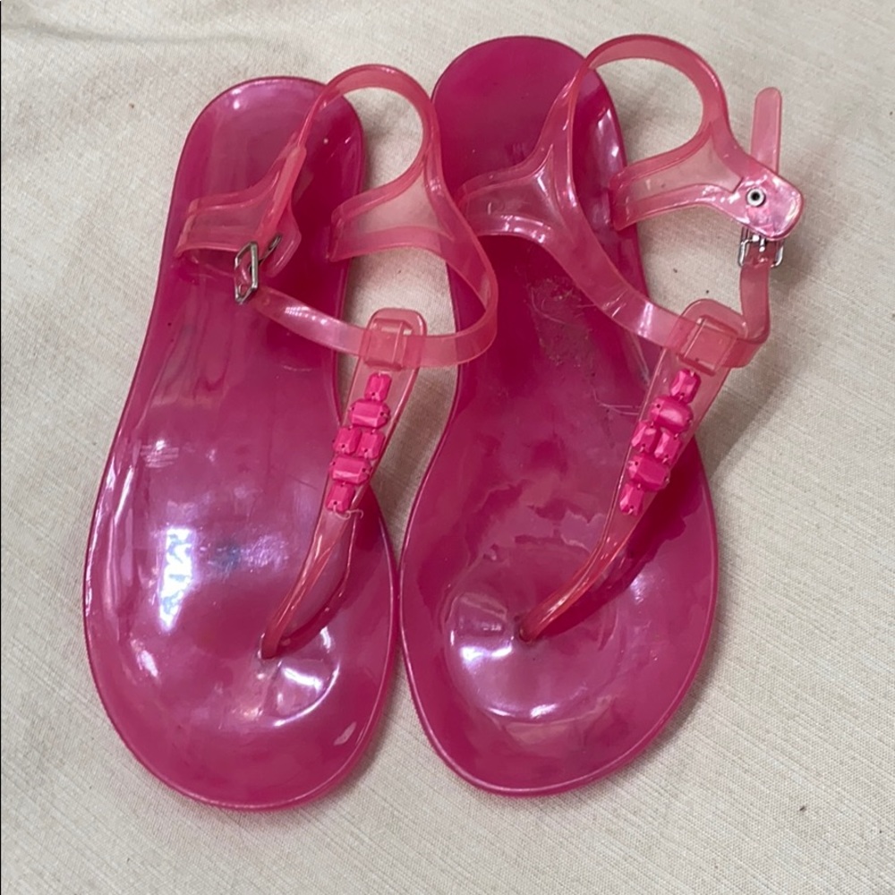 Aeropostale’s pink jelly sandals